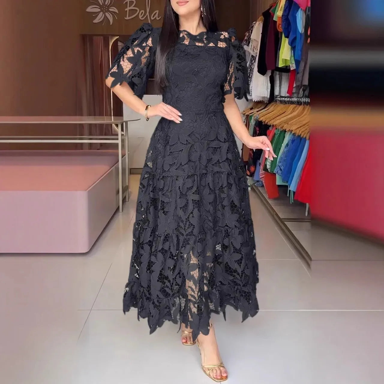 Vestido Feminino Midi Renda Manga Curta