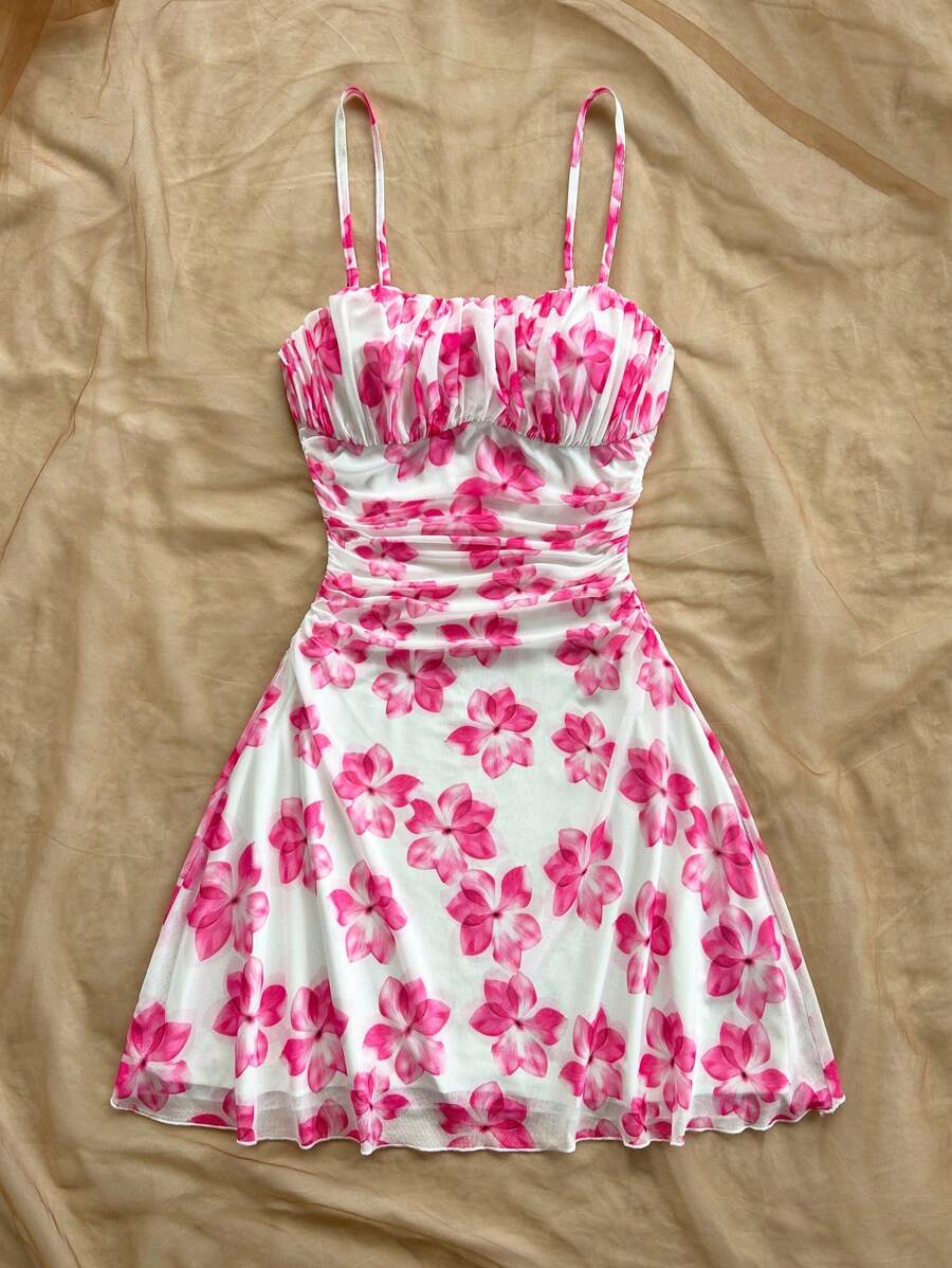 Vestido Mini Feminino Boho em Malha com Estampa Floral Rosa Chiclete