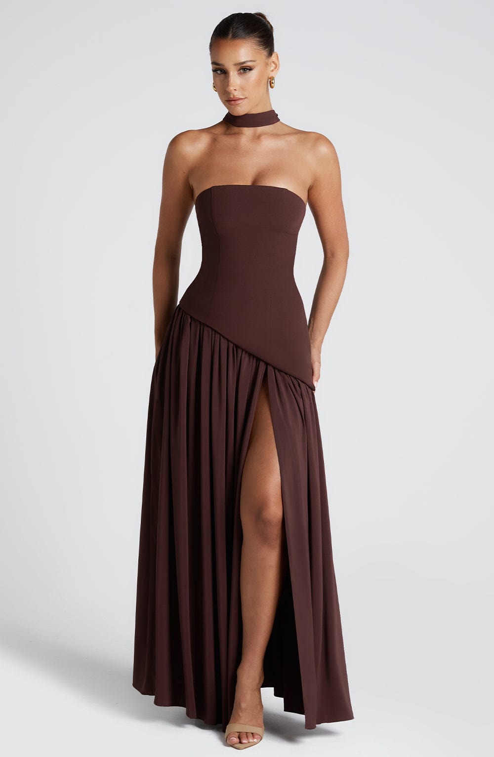 Vestido Longo Sem Alças Elegante