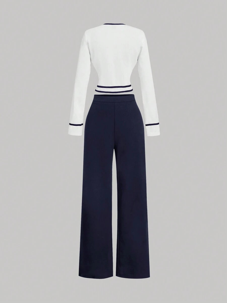 Conjunto Feminino Cropped com Calça Longa em Malha Azul Marinho