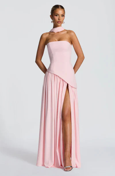 Vestido Longo Sem Alças Elegante