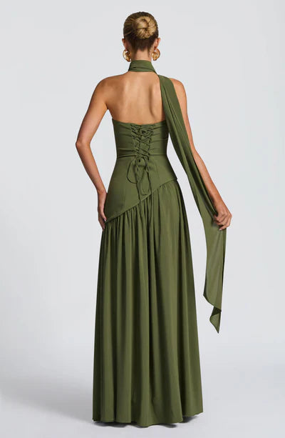 Vestido Longo Sem Alças Elegante