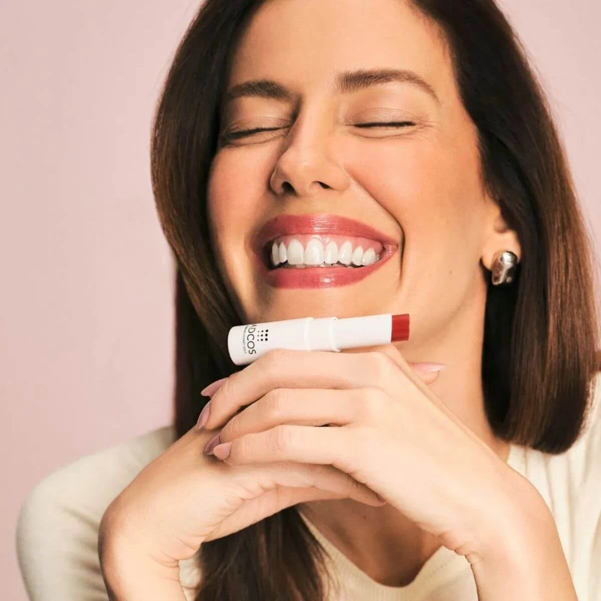 HIDRATANTE LABIAL ADCOS ULTRANUTRICAO COLOR CEREJA 3,2G — imagem 3 | Farmácia Resyla