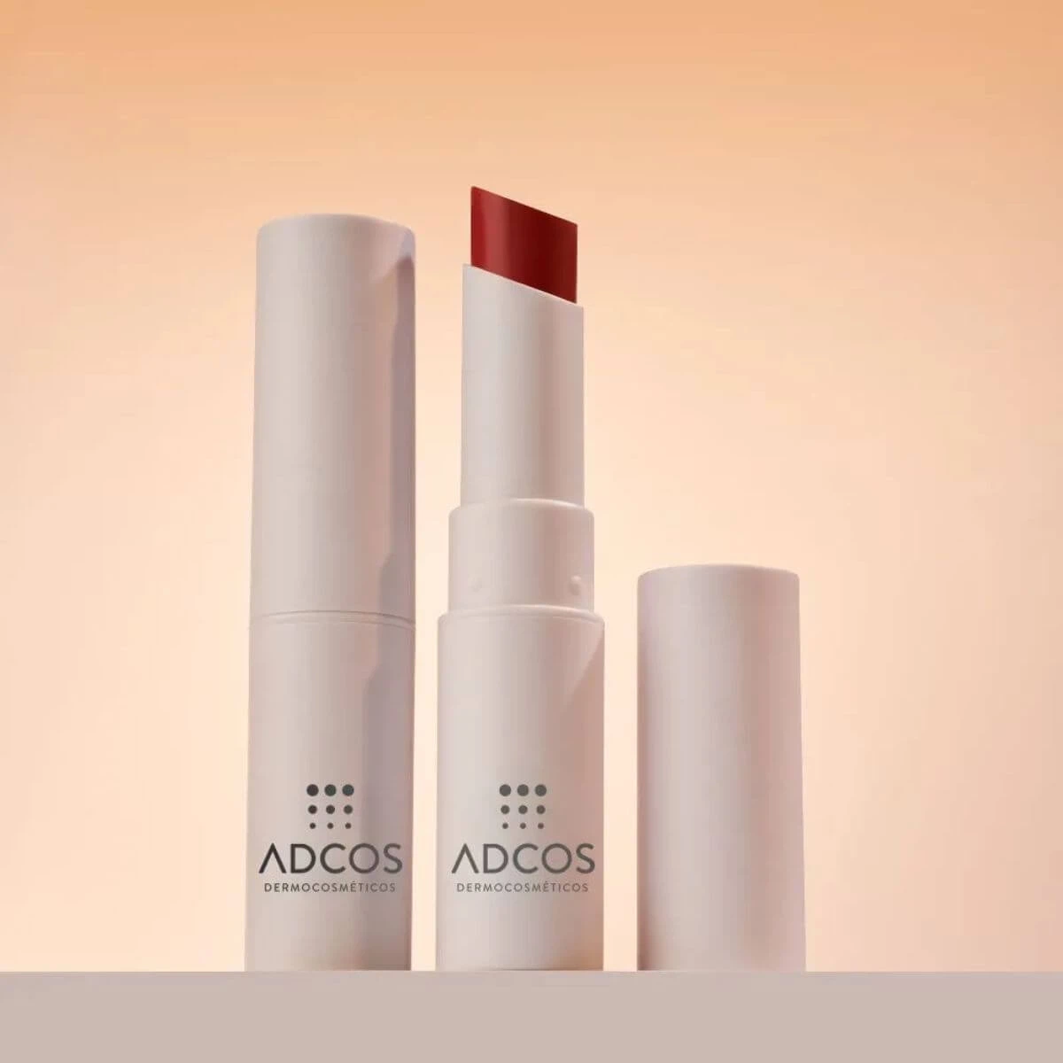 HIDRATANTE LABIAL ADCOS ULTRANUTRICAO COLOR CEREJA 3,2G — imagem 2 | Farmácia Resyla