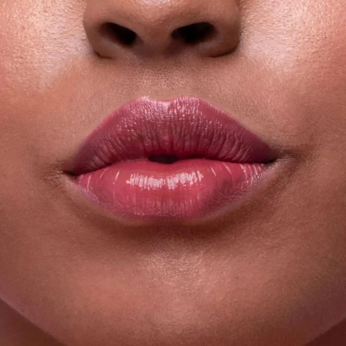 LIP TINT RUBY KISSES GETTING READY — imagem 4 | Farmácia Resyla