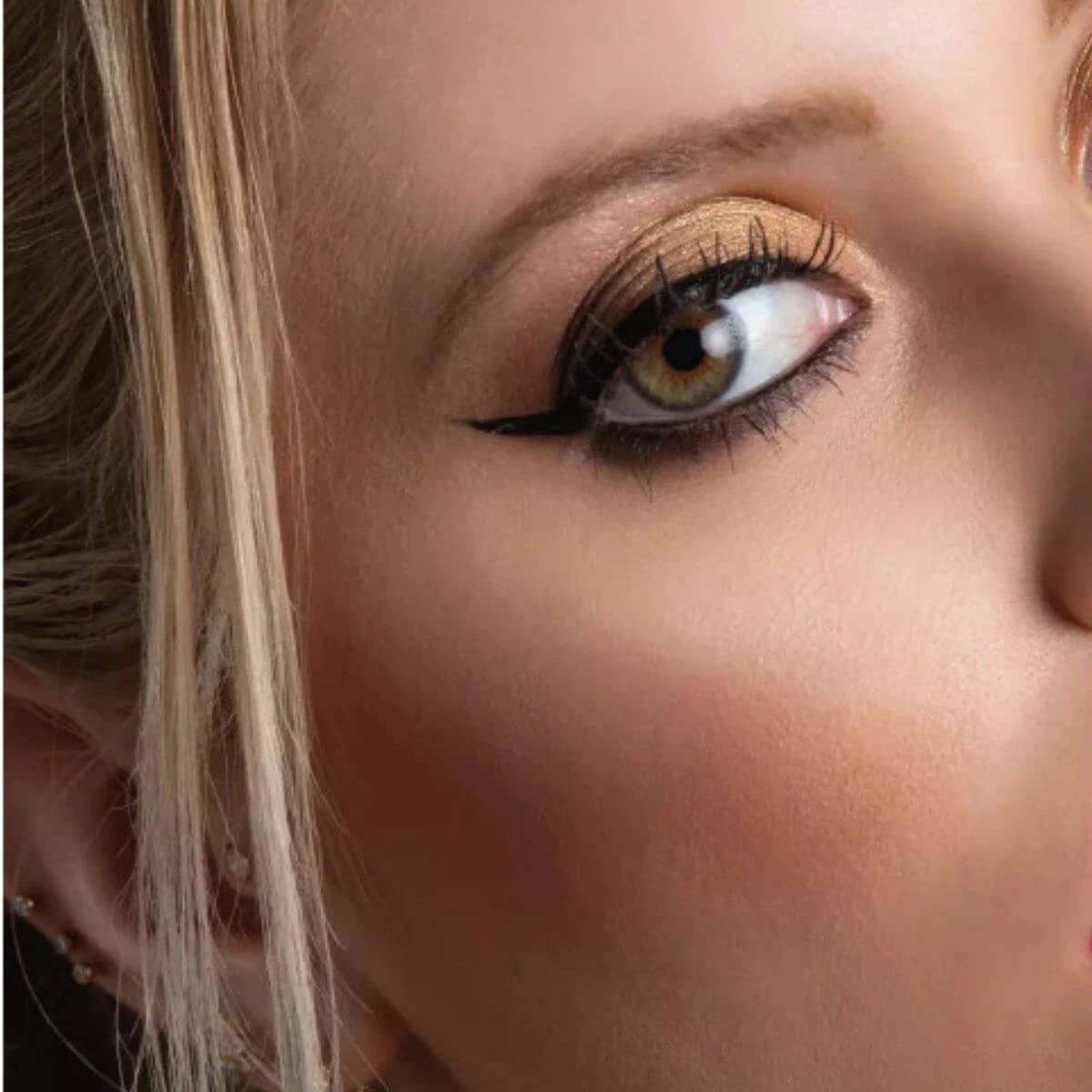 PALETA DE SOMBRAS KV MAKEUP ESSENCIAL 9,5G — imagem 2 | Farmácia Resyla