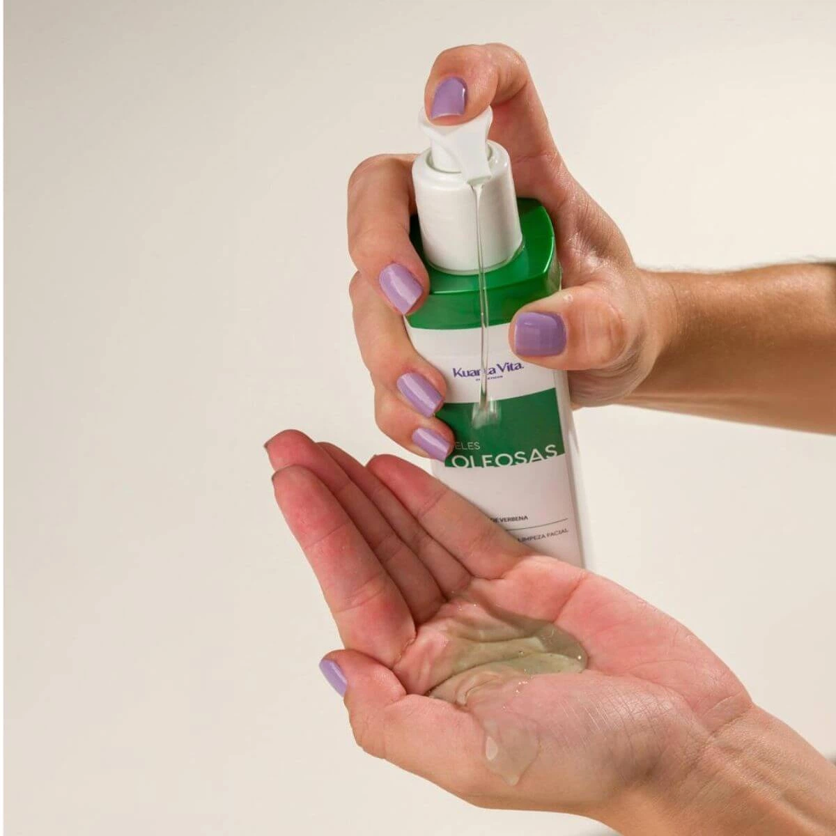 SABONETE LIMPEZA FACIAL KV PELES OLEOSAS 200ML — imagem 4 | Farmácia Resyla
