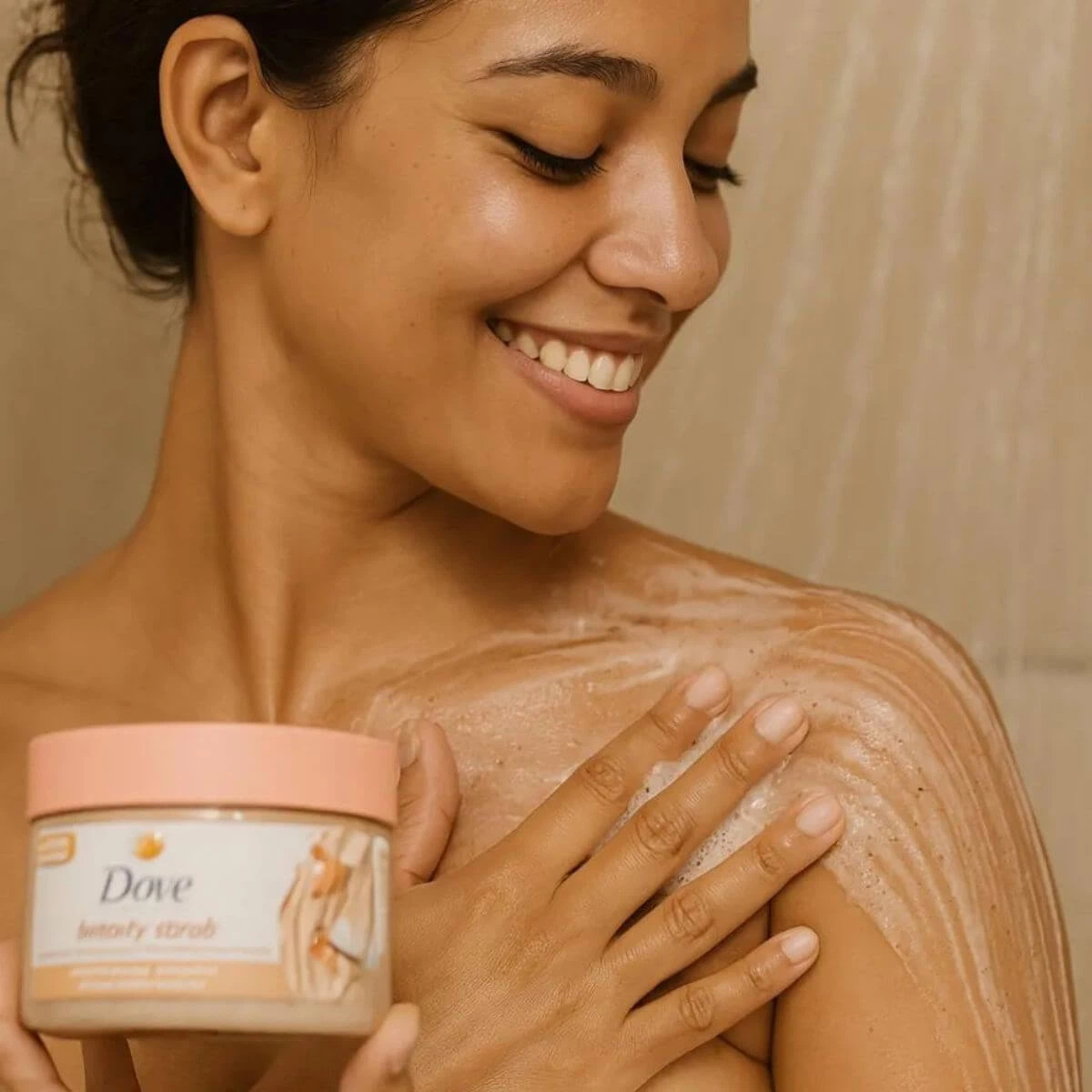 SABONETE ESFOLIANTE DOVE BEAUTY SCRUB COCO E AÇÚCAR MASCAVO 280G — imagem 5 | Farmácia Resyla