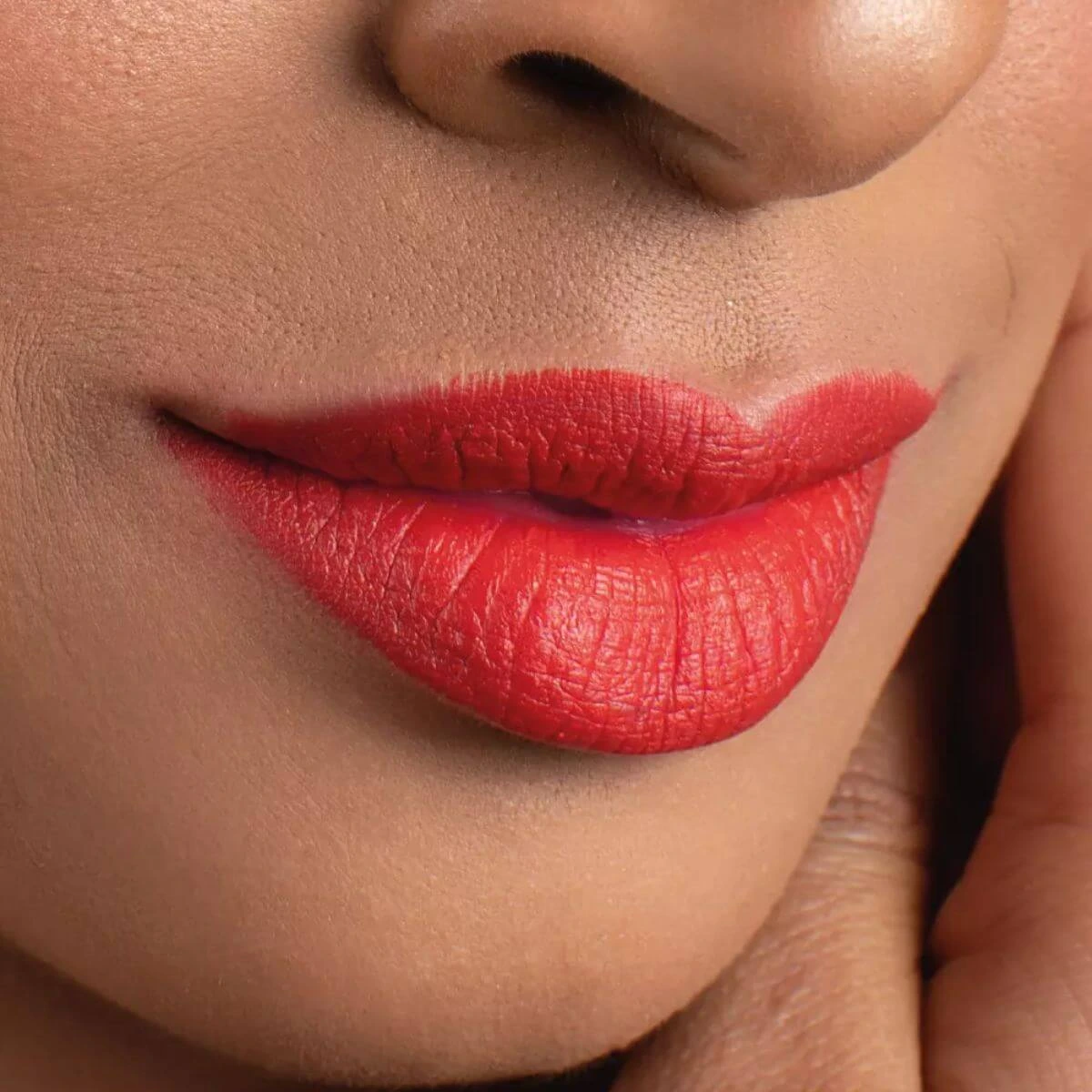 BATOM CREMOSO  KV MAKEUP VELVET CREAM VIVA VERMELHO 3,7G — imagem 4 | Farmácia Resyla