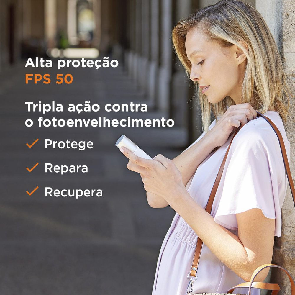 Protetor Solar Facial ISDIN Age Repair Fusion Water FPS50 50ml — imagem 3 | Farmácia Resyla
